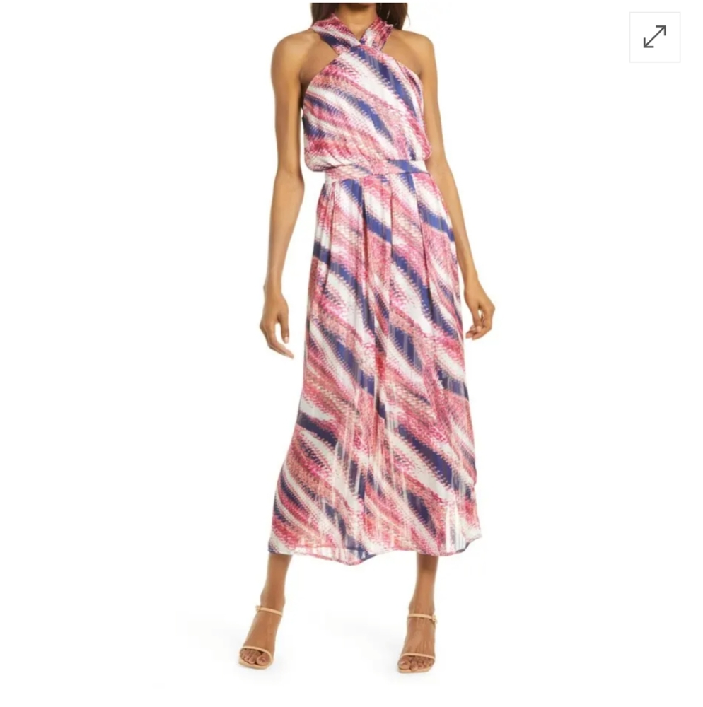 Chelsea 28.Make a sweet impression in this chiffon maxi styled in a shoulder-bar